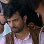 Prithvi Forces Rishabh to Sign Property Papers – Kundali Bhagya 14 July 2020 Episode Written