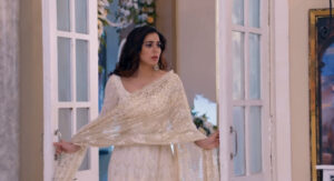 Read more about the article Preeta hears Sherlyn and Mahira’s plan to kill Mahesh – Kundali Bhagya 7 August 2020 Episode Written