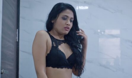 Ullu Web Series Woodpecker Episode 3 Nandini in her lingerie in washroom