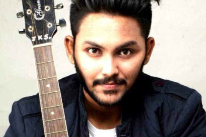 Bigg Boss 14 Contestant Jaan Kumar Sanu Pics, Stills, Wiki, Bio, Age, Girlfriend with Full Details