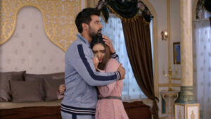 Read more about the article Rhea asks Abhi to stop Ranbir’s wedding – Kumkum Bhagya 7 September 2020 Episode Written