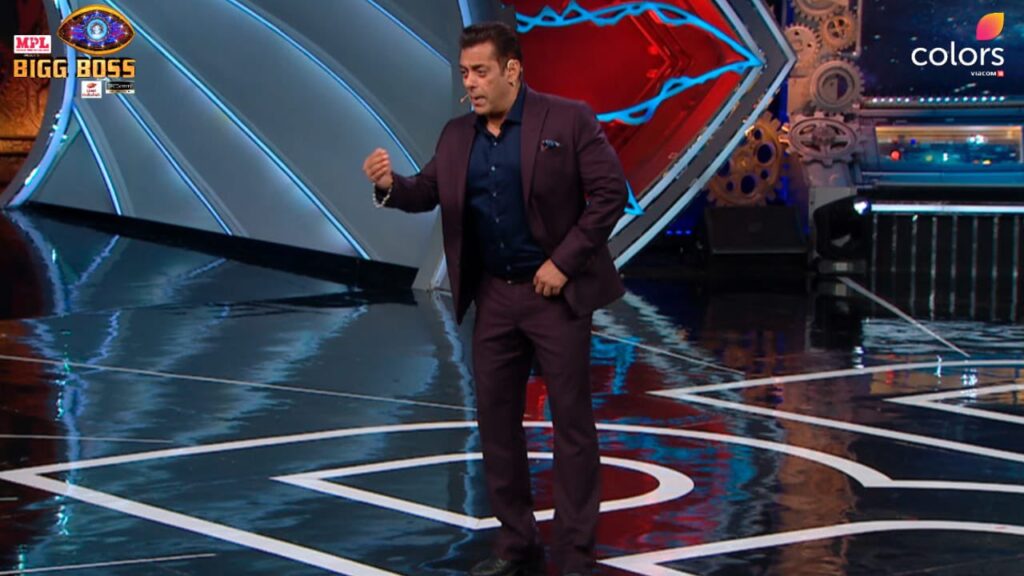 Bigg Boss 14 Weekend Ka Vaar Episode 11 October 2020 Written Updates – Rating Task, Salman gets Disappointed