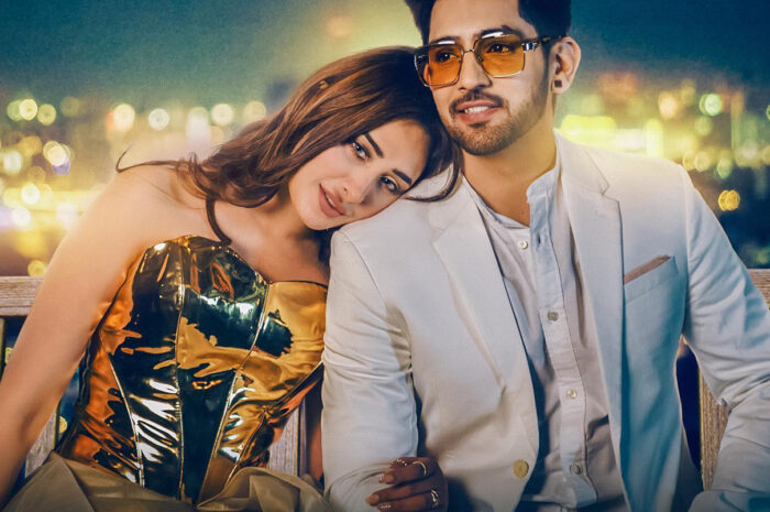 Aahi Gallan Teriyan Song Lyrics and Video by Babbal Rai Feat Mahira Sharma