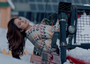 Read more about the article Shehnaaz Gill Hot Pics and Stills from Fly Song by Badshah