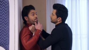 Read more about the article Today’s Kundali Bhagya Episode 8 March 2021 Written Updates – Rishabh beats Prithvi with Belt
