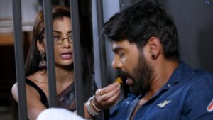 Read more about the article Today’s Kumkum Bhagya Episode 22 April 2021 Written – Pragya brings breakfast  for Abhi in jail
