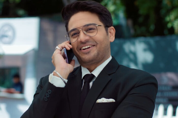 Today Anupama Episode 21 Sept 2021 Written Updates – Anuj invites Shah Family to Ganpati Festival