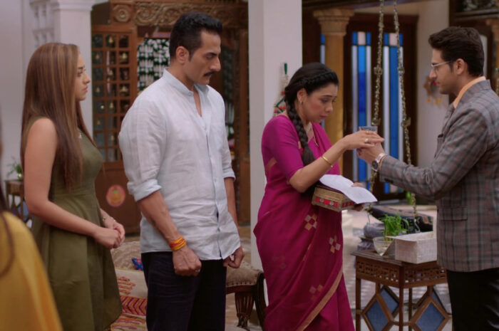 Anupama Episode 15 September 2021 Written Update – Anuj Kapadia offers equal partnership to Anupama