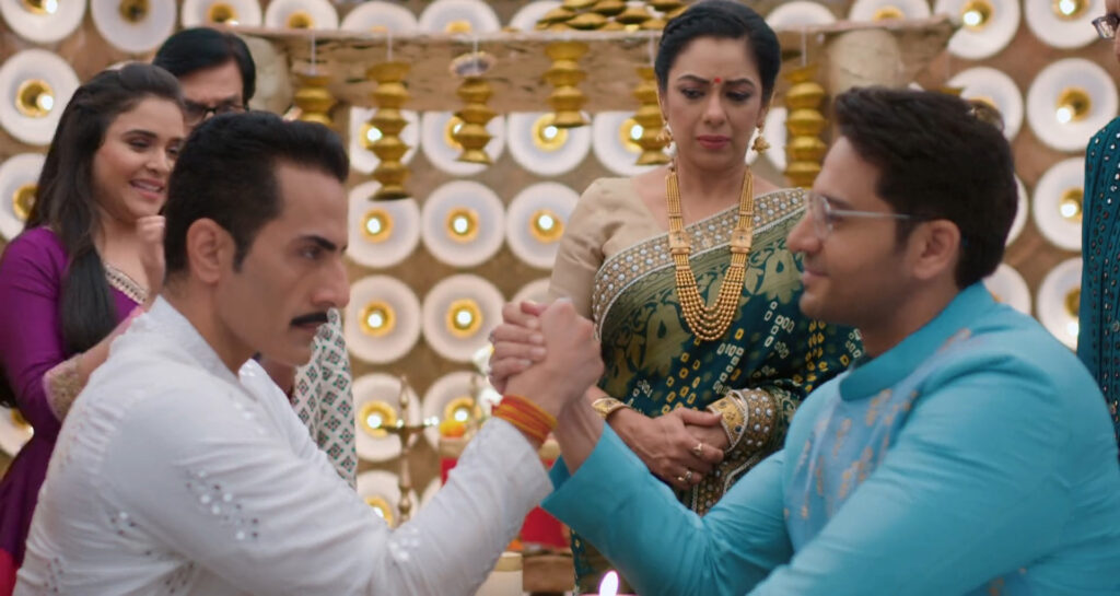 Today Anupama Episode 23 Sept 2021 Written Updates – Anuj vs Vanraj arm wrestling match