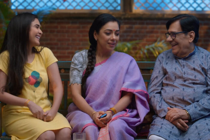 Anupamaa TV Serial 24 Sept 2021 Written Updates – Anupama gets excited about plane trip