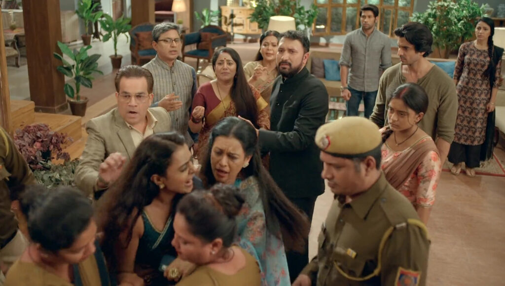 Imlie Episode 15 September 2021 Written Update – Imlie gets Malini arrested