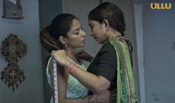 Ullu Web Series Charmsukh ( Kamar Ki Naap ) Part 2 Chinki trying to kiss Kajari