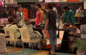 Read more about the article Bigg Boss 15 Episode 12 Nov 2021 Written Updates – Afsana gets thrown out, Pratik fights with Captain Umar