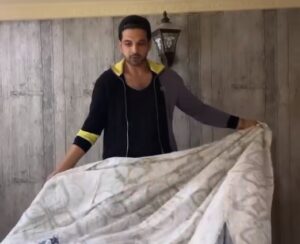 Read more about the article Karan Kundrra pampers Tejasswi Prakash by making her bed – Bond is getting stronger – Read Full details