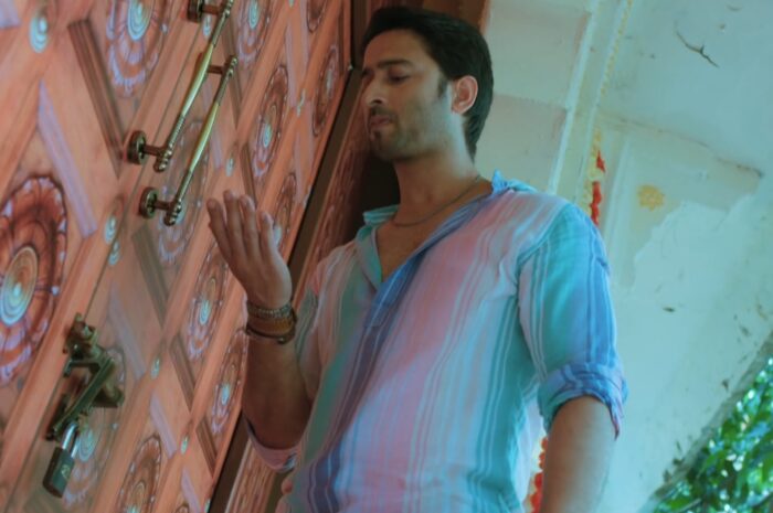 Woh To Hai Albelaa episode 13 written updates 30 March 2022 – Krishna locked Sayuri in the temple