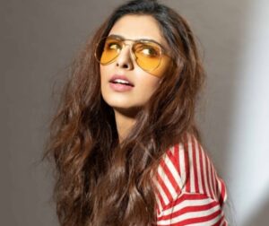 Read more about the article IPL 2022 anchor Nashpreet Kaur hot Pics & Stills, Wiki Info, Bio, Age, Net Worth, Boyfriend – Full Details