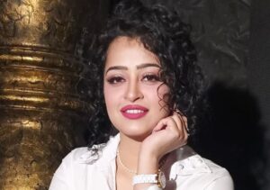 Read more about the article Indian Actress Apsara Rani Hot Pics, Wiki, Bio, Height, Age, Boyfriend, Real Name, Body Stats