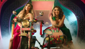 Read more about the article Exclusive: Shringaar Song Hot Pics of Aastha Gill & Akasa Singh That Are Too Gorgeous to Miss!