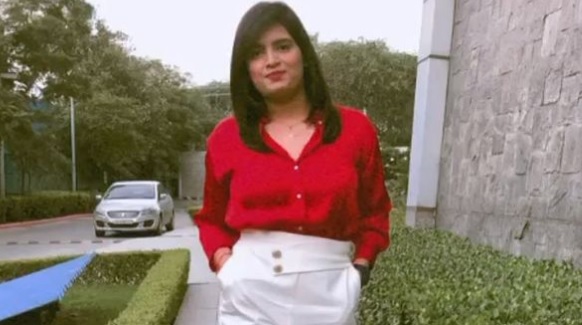 Sports Tak anchor Rashika Rajput Hot Pics, Wiki, Bio, Age, Height, Boyfriend Name, Body Stats