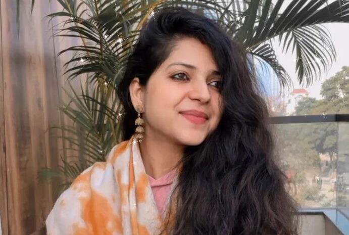 BJP Female Politician Nighat Abbass Hot Pics, Wiki, Bio, Age, Height, Boyfriend Name, and More Details