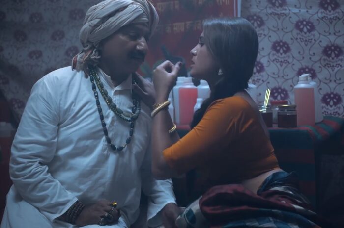 Ullu Web Series Honey Trap (Part 1) Episode 2 Written Updates with Vinita (Hiral Radadiya) Hot Scenes Info