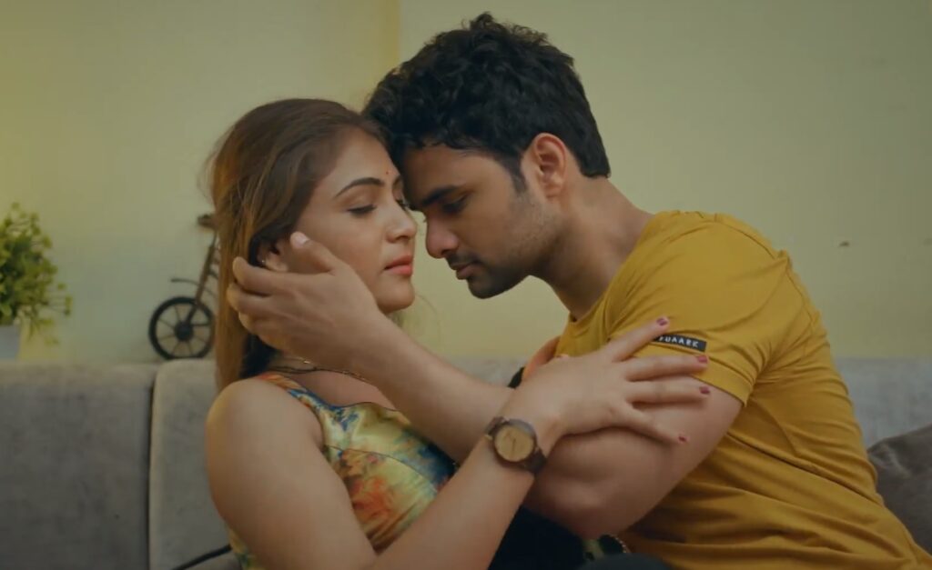 Ullu Web Series Honey Trap (Part 2) Episode 4 Written Updates with Vinita (Hiral Radadiya) Hot Scenes Info