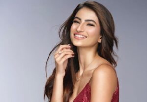 Read more about the article Indian Model & Actress Palak Tiwari Hot Pics, Wiki, Age, Bio, Secrets, Boyfriend, Family, Body Stats