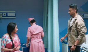 Read more about the article Upcoming Twist Alert:  Anupama’s Injury Sets the Stage for Anuj’s Heartwarming Support