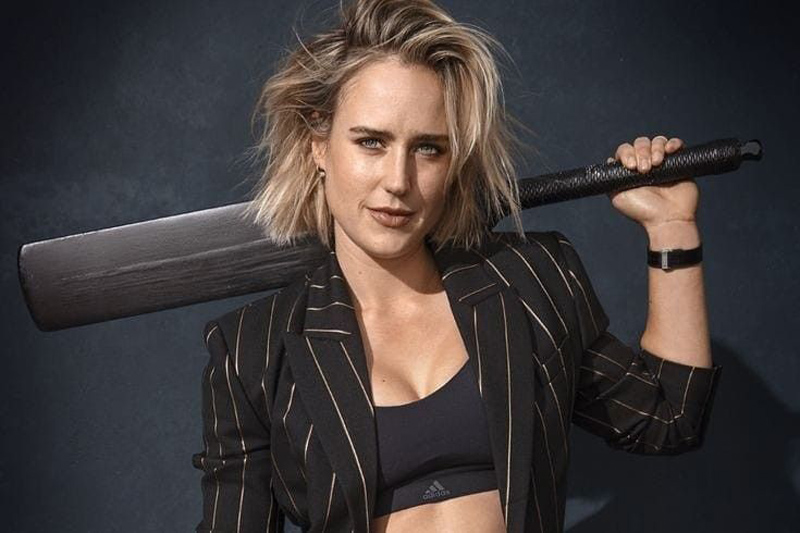 Ellyse Perry womens health magazine hot photo