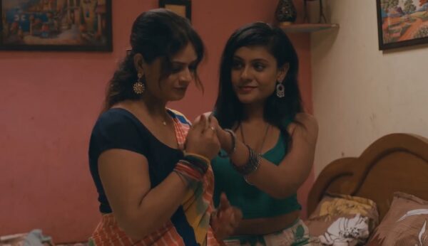 ULLU De Dana Dan Web Series Rani Pari and Malvika lesbian romance