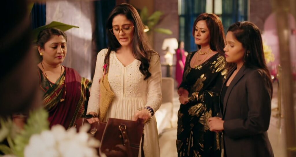 Colors TV Mannat Episode 30 (14 Feb 2025) Kannan's bag getting checked in front of Aishwarya