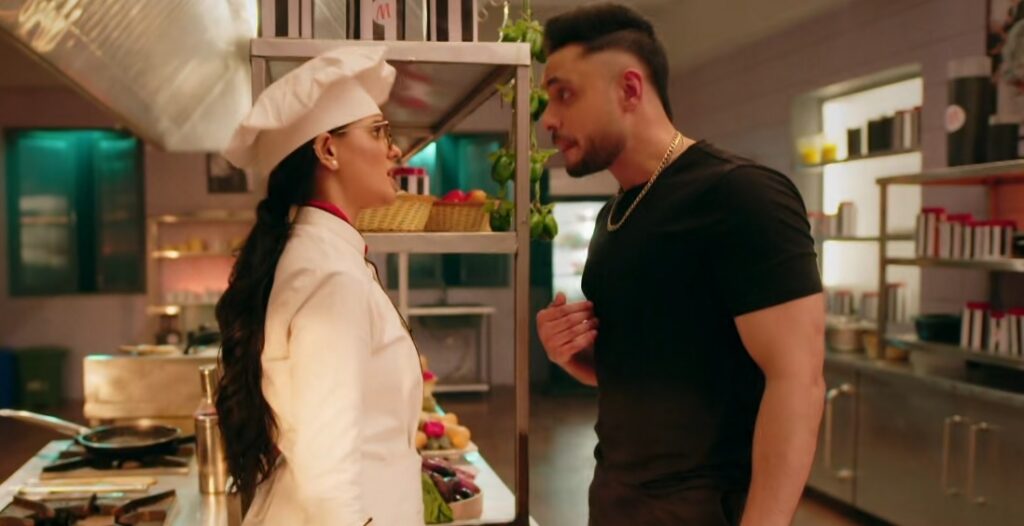 Colors TV Mannat Episode 31 (17 Feb 2025) Vikrant and Mannat having a funny banter in Mezbaani restaurant kitchen