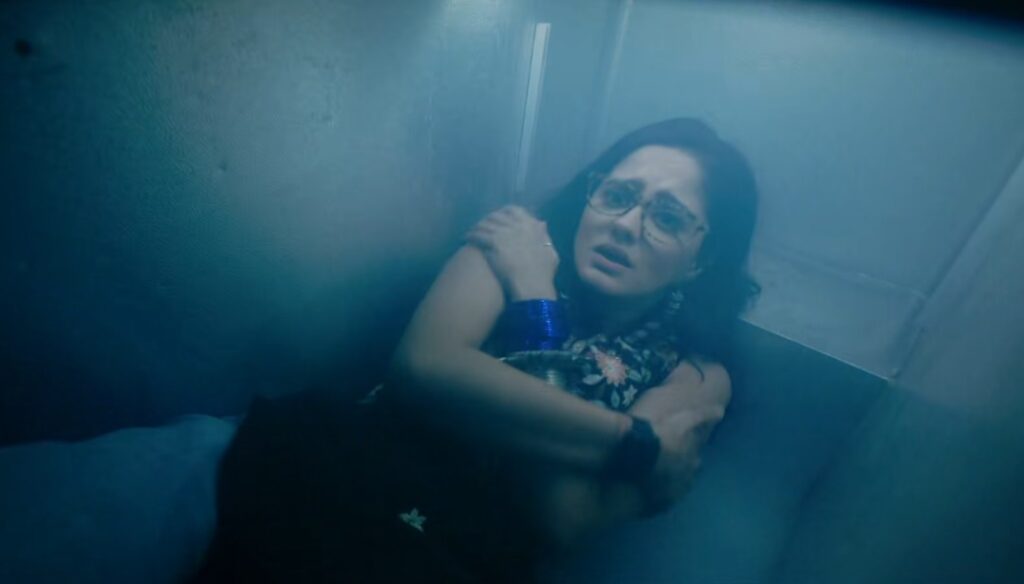 Colors TV Mannat Episode 37 (25 Feb 2025) Mannat shivering inside the freezer