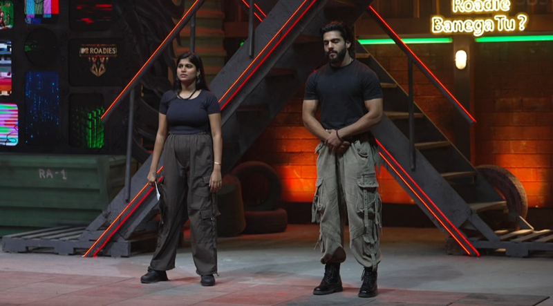 MTV Roadies Double Cross Episode 12 (16 Feb 2025) Deyali and Khushdeer getting bashed by Gang leader in Prince Narula bribe allegations controversy
