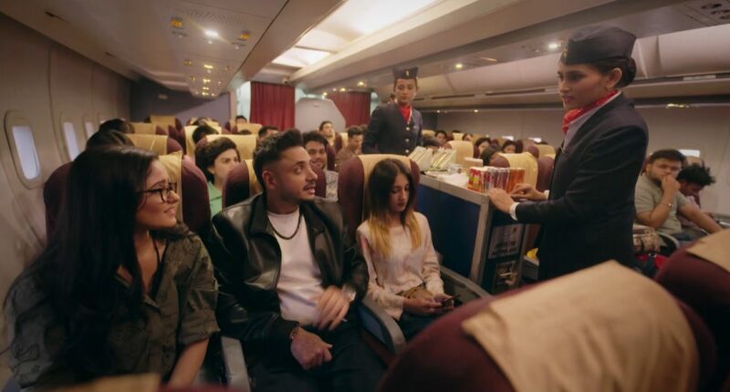 Colors TV Mannat Episode 53 (19 March 2025) Vikrant and Mannat eating food on the plane