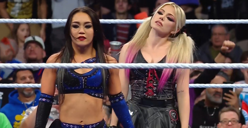 WWE SmackDown 28 Feb 2025 Alexa Bliss behind Roxanne Perez