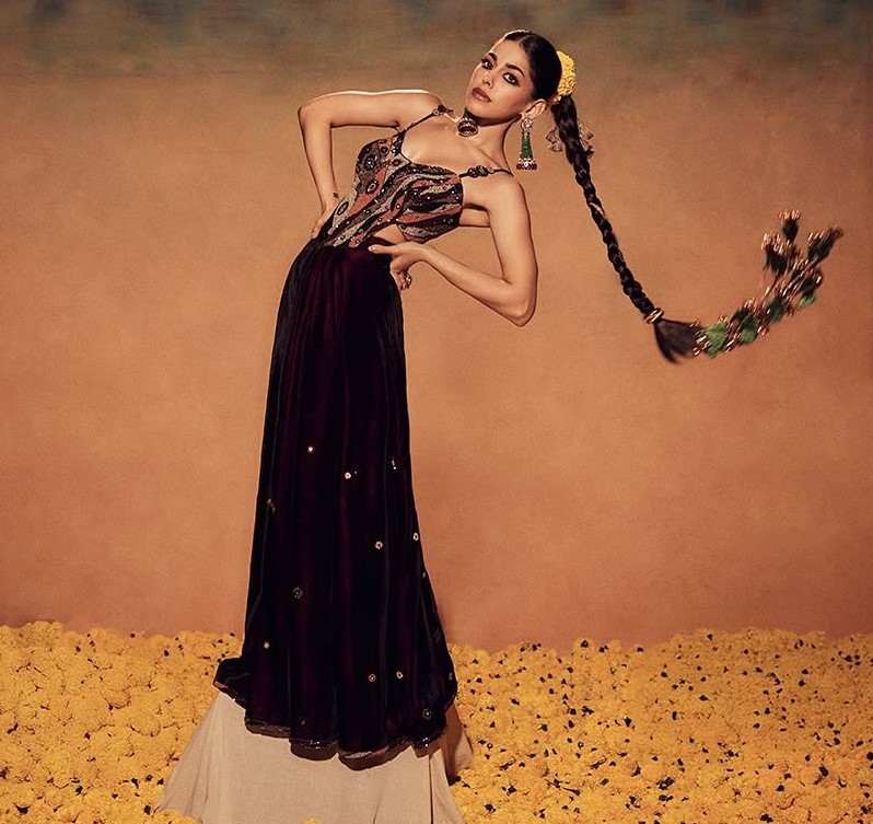 Alaya F looking very beautiful in Velvet Gown on Khush Wedding Magazine April 2025 Photoshoot