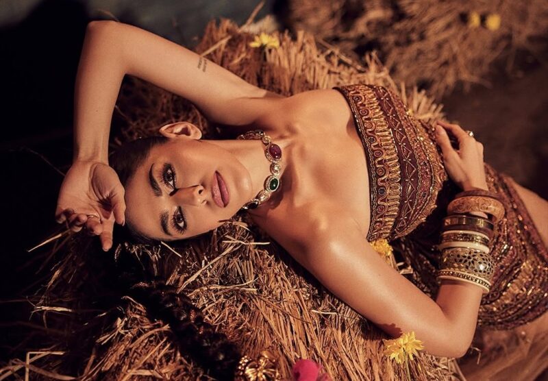 Alaya F spicy loook in Khush Wedding Magazine April 2025 Photoshoot