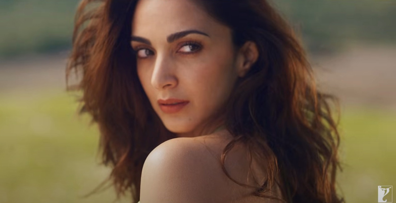 Kiara Advani in War 2 Teaser looking sexy without Clothes 