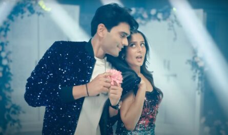 Isha Malviya doing romance with Arjun Verma in Saajan Ghar Aaja music video