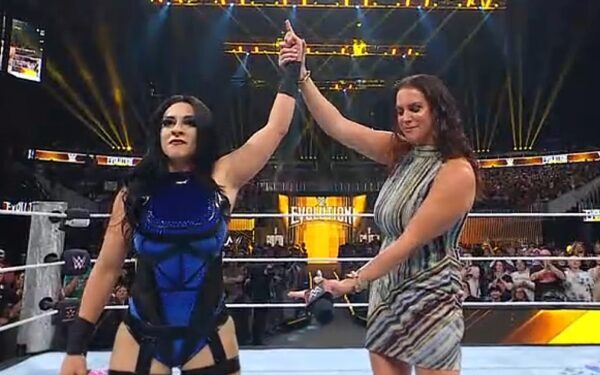 Stephanie McMahon putting over Stephanie Vaquer in front of crowd at Evolution (2025)