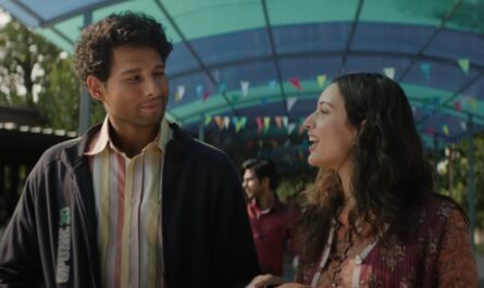 Siddhant Chaturvedi and Tripti Dimri looking cute together in Dhadak 2