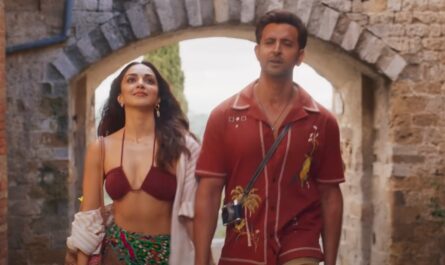 Kiaran Advani romancing Hrithik Roshan in War 2 song Aavan Jaavan