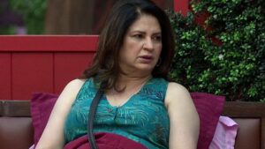 Read more about the article Bigg Boss 19 Eviction Shocker – Kunickaa Sadanand Eliminated, Fans Celebrate on Social Media