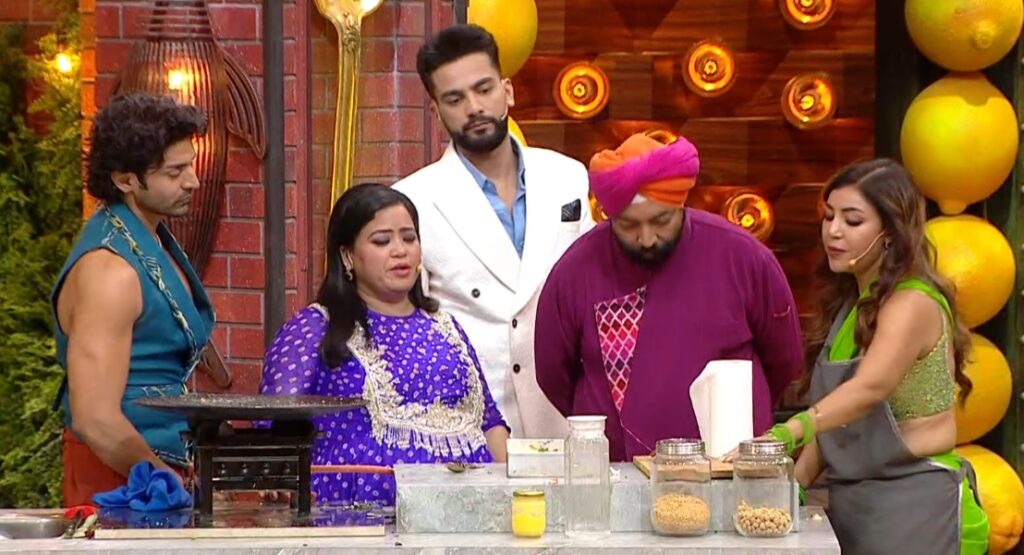 Laughter Chefs Season 3 Episode 2 (November 23, 2025) Chef Harpal Singh Sokhi, Bharti Singh, and Elvish Yadav on Gurmeet Choudhary and Debina Bonnerjee counter