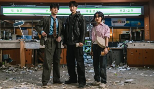 Netflix Cashero Season 1 Main three Superheroes Standing Together