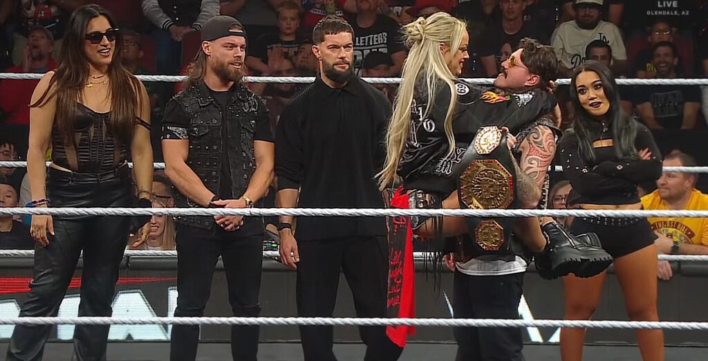 Liv Morgan making out with Dominik Mysterio on WWE Raw (December 1, 2025) episode