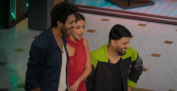 The Great Indian Kapil Show Season 4 Episode 3 Kartik Aaryan and Ananya Panday while talking to audience