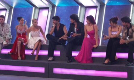 MTV Splitsvilla 16 (Pyaar Ya Paisa) Episode 8 All four safe pairs sitting together