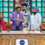 Laughter Chefs Season 3 Episode 27 Sanjeev Kapoor tasting Bombay Hawla cooked by Karan Kundrra and Elvish Yadav